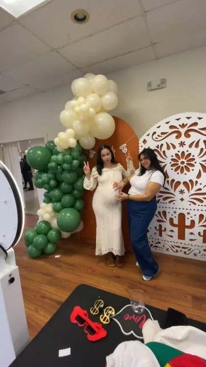 Photobooth event video - Raleigh Photobooth and Entertainment Co.