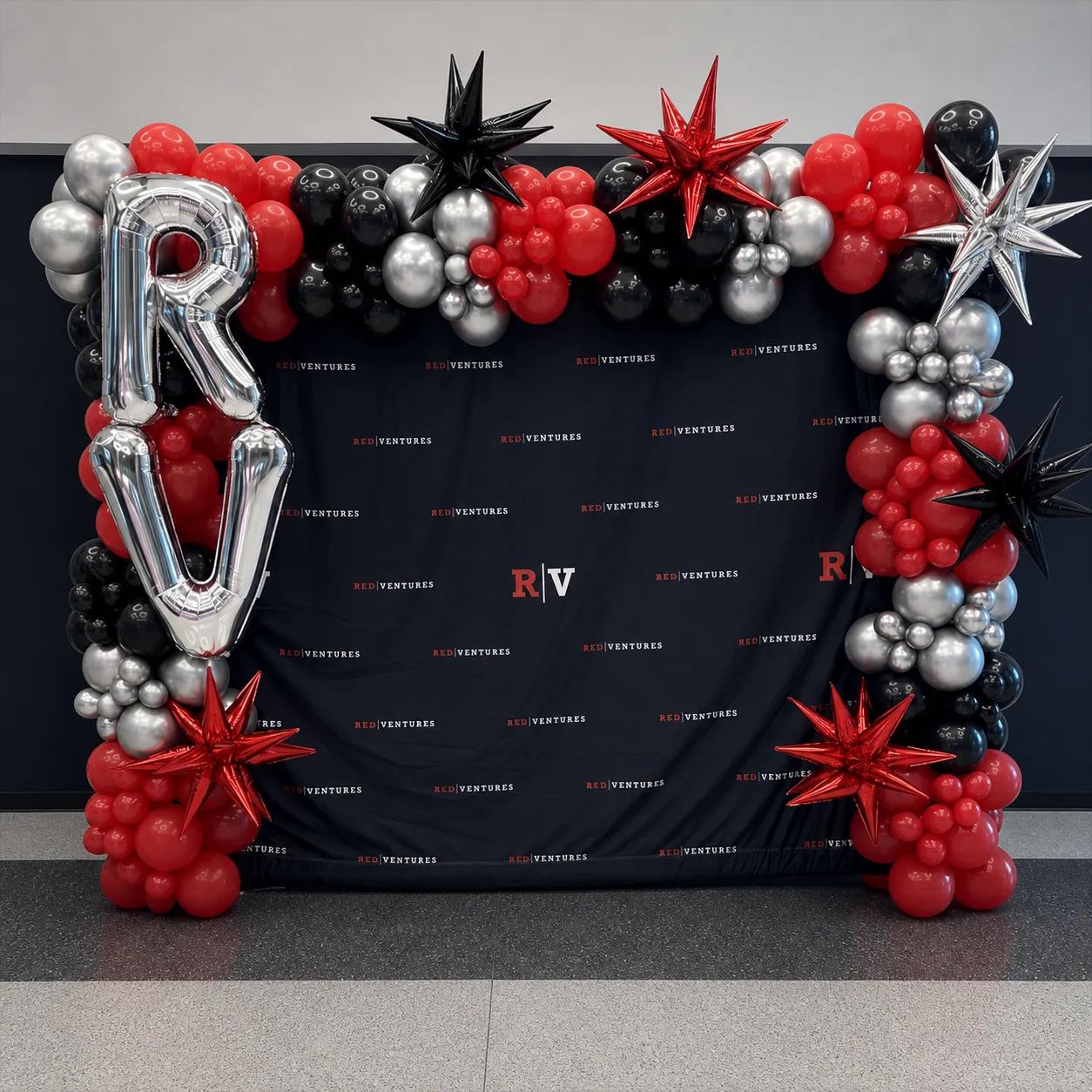 Balloon Art - Raleigh Photobooth and Entertainment Co. event