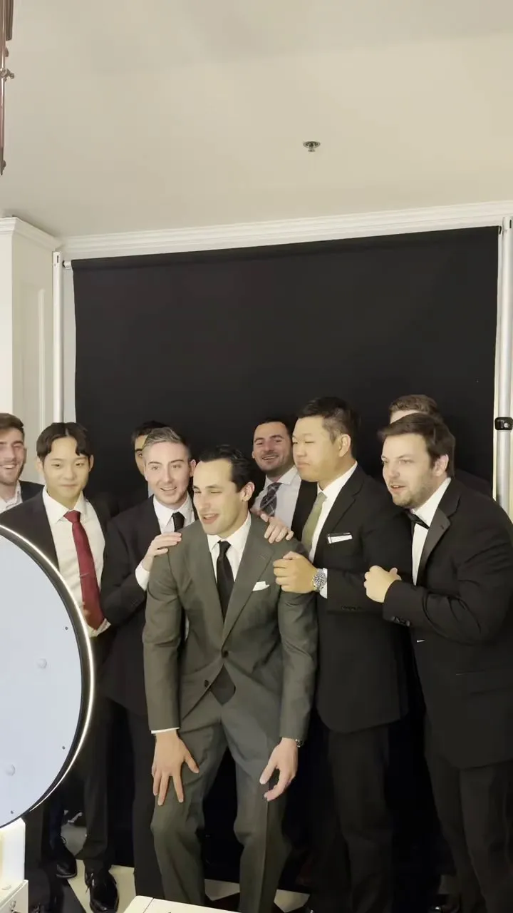Photobooth event video - Raleigh Photobooth and Entertainment Co.