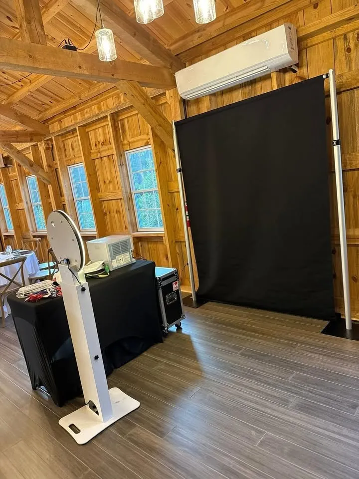 Photobooths - Raleigh Photobooth and Entertainment Co. event